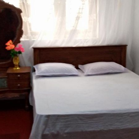 Desitha Family House Hotel Mirissa Bagian luar foto